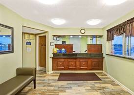Days Inn by Wyndham Clarksville TN 2