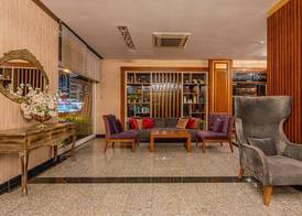 Prestige Hotel & Apart 4