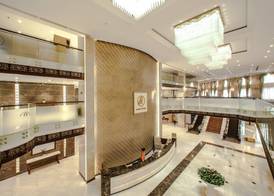 Army Hotel 2