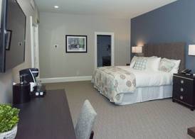 124 on Queen Hotel & Spa 5
