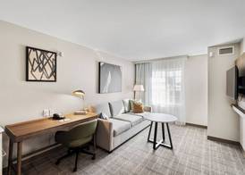 Staybridge Suites NORTH BRUNSWICK by IHG 4