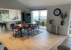 The Hillside Retreat 4