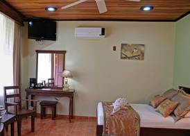 Volcano Lodge, Hotel & Thermal Experience 5