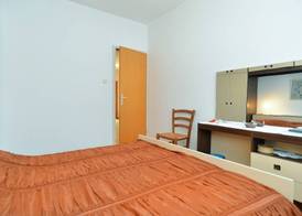 Apartment 1552 3