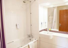 Premier Inn Pontypool 5