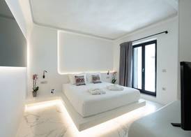 Numi Suites 3