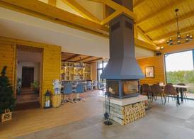 Cornelia Deluxe Residence 2