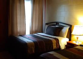 Pine Grove Motel 4