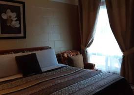 Pine Grove Motel 3