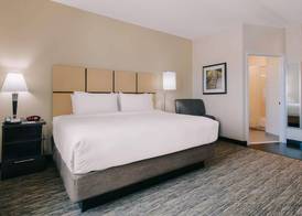Candlewood Suites SAN ANTONIO AIRPORT by IHG 5