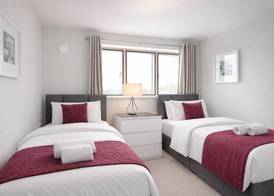 Roomspace Serviced Apartments - The Courtyard 3