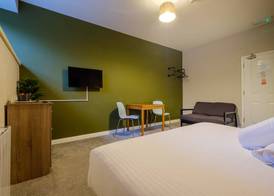 Station Lodge - FREE off-site Health Club access with Pool, Sauna, Steam Room & Gym 3