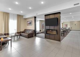 Duvernay Inn & Suites 2