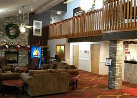 New Prague Inn & Suites 3