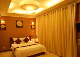 Pillar Hotel 4