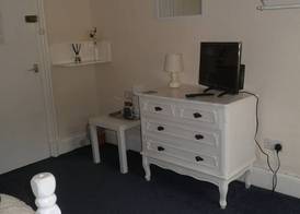 Blue Peter Hotel 5