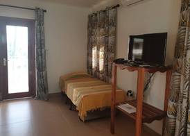La Maison Hibiscus Self Catering Accommodation 2