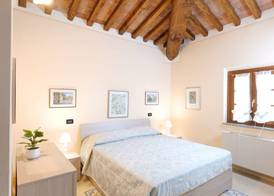 TUSCANFLAT Castle 5