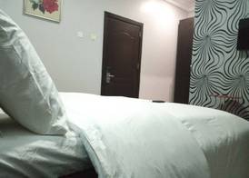 Somerset Suites 3