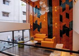 Hotel Paramos Meeds 4