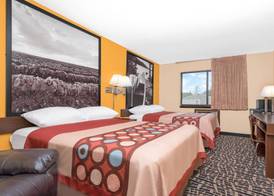 Super 8 by Wyndham Rochester Mayo Clinic Area 3