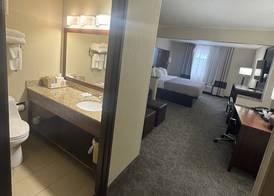 Quality Inn & Suites Green Bay - Ashwaubenon 4