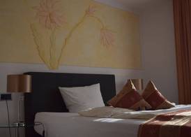 Landhotel Zum Kronprinzen 4