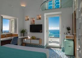 Petrea Lifestyle Suites 4