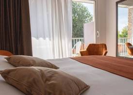 Logis Hôtel & Restaurant - Le Relais de Montigny 5