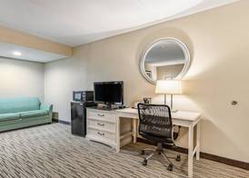 SureStay Hotel by Best Western Tupelo North 5