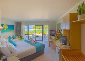 Muri Beach Club Hotel 5