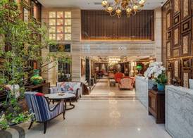 Peridot Gallery Classic Hotel 2