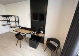 Yebs Hotel 4