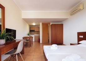 Dia Apartments 3