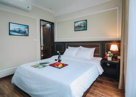 Hanoi Lake View Hotel 4
