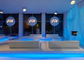 i-Suite Hotel 2
