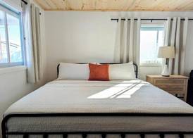Scotty's Motel 5