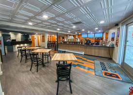 Terrace Bay Hotel - Lakefront 2