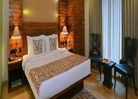 Golden Tulip Srinagar 4