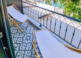 Four Holiday Suites 4