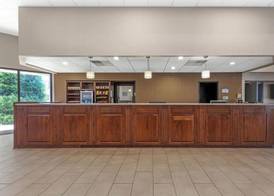 Best Western Plus Madison-Huntsville Hotel 4