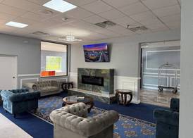 Holiday Lodge Hotel and Conference Center 2
