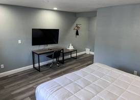 Surf City Inn and Suites 2