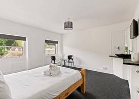 Dover Town Rooms 5