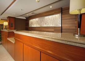 Fairfield Inn & Suites by Marriott Marshall 4