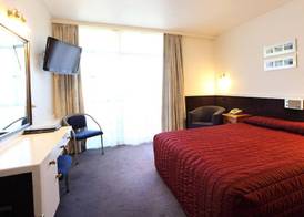 Wanaka Hotel 5