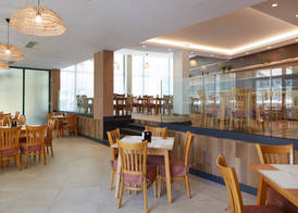 Hotel MARVEL - FULLY RENOVATED FREE Beach Access 5