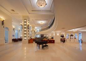 Sunrise Nha Trang Beach Hotel & Spa 4