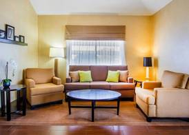 Econo Lodge Amarillo East 4