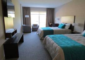 Howard Johnson Plaza & Convention Center Spa La Plata 5